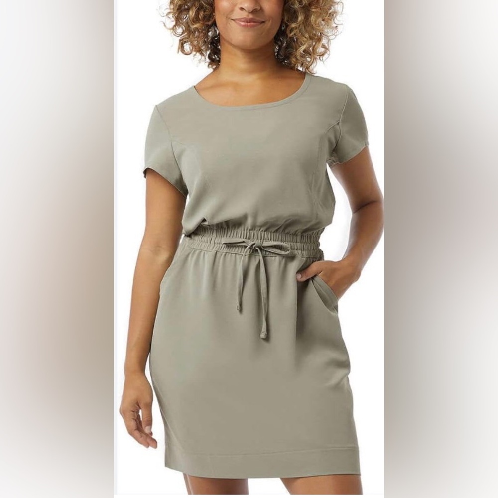 32 Degrees Cool Sage Light Green Lightweight Above Knee Dress With Cinched Waist